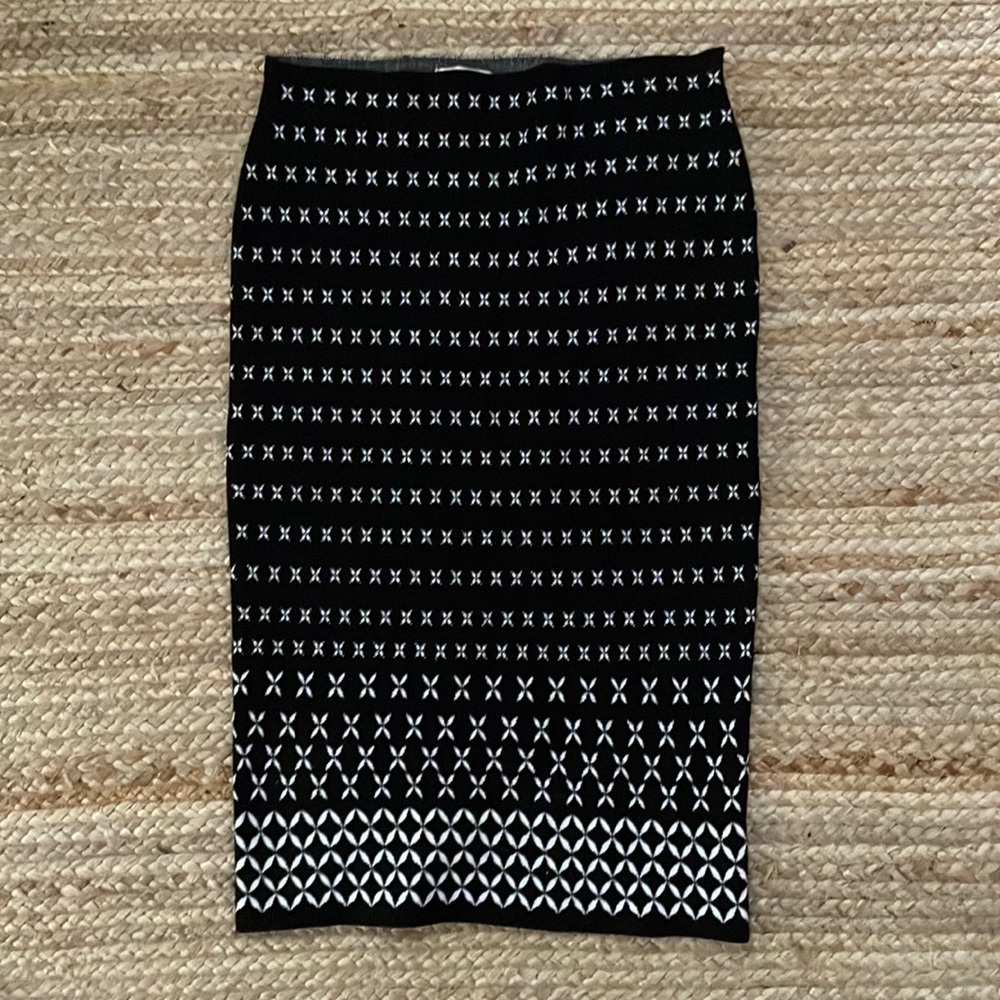 Max Studio Sweater Pencil Skirt